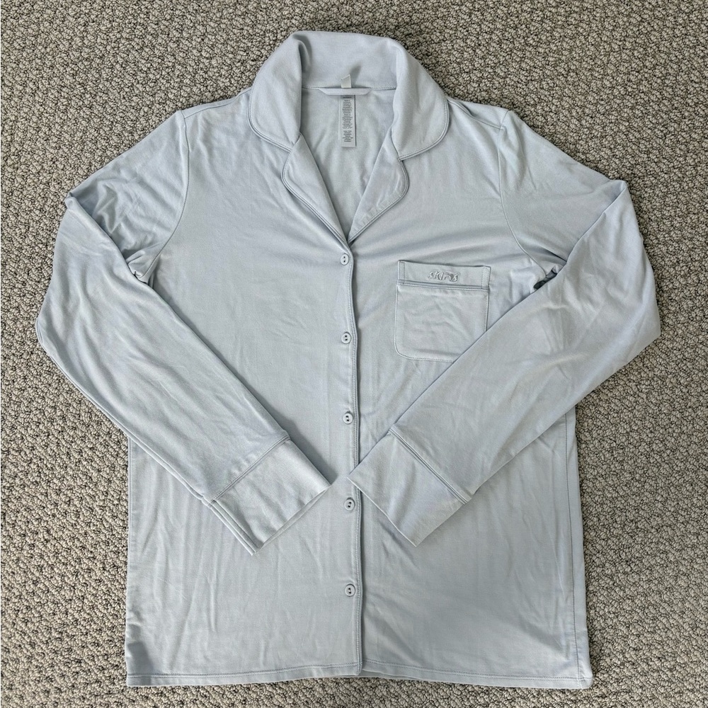SKIMS women’s Light Blue  Button-Up Pajama Top.